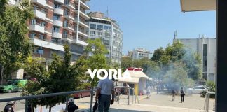 Θεσσαλονίκη: Επεισόδια και κρότου λάμψης μετά την προφυλάκιση του 25χρονου για τα γκαζάκια στο σπίτι της Νέστορα (videos)