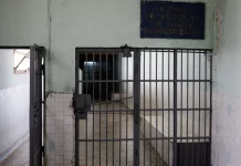 Βόλος: Καταδίκη για τρεις νεαρούς που έσπασαν νιπτήρες και καρτοτηλέφωνα στις φυλακές, επειδή ήταν δυσαρεστημένοι με τις συνθήκες κράτησης