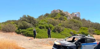 Λαγονήσι: Κάηκε περιπολικό από ανάφλεξη εν ώρα υπηρεσίας στο Λαγονήσι – Οι αστυνομικοί πρόλαβαν και το εγκατέλειψαν