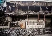 Ανασφάλιστα και με λιγοστούς ελέγχους τα εργοστάσια που καίγονται – Ποιος αναλαμβάνει την περιβαλλοντική ευθύνη;
