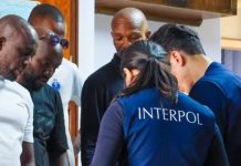 Η Interpol «ξήλωσε» διεθνή δίκτυα απάτης, από sextortion μέχρι fake επενδύσεις: 5.800 συλλήψεις και κατασχέσεις 300 εκατ. δολαρίων