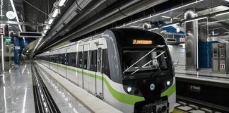 Οι πρώτοι συρμοί του μετρό της Αθήνας αναβαθμίζονται και αποκτούν κλιματισμό