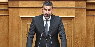 «Δεν θα έπρεπε να είναι στο ΠΑΣΟΚ βουλευτές που εκλέχθηκαν με τον ΣΥΡΙΖΑ» – Η δήλωση Νικολαΐδη και η διόρθωση