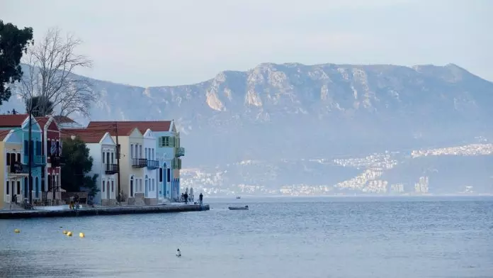 Καστελόριζο: Συνελήφθη ο αγροτικός γιατρός – «Έχει παραιτηθεί, το νησί δεν θα μείνει ακάλυπτο», λέει ο Γεωργιάδης