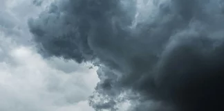 Γαλλία: 2 νεκροί από σφοδρές καταγίδες μετά τον παρατεταμένο καύσωνα