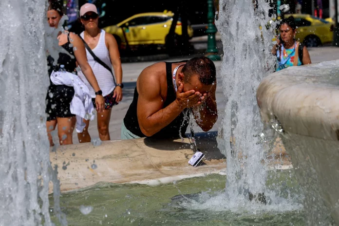 Τετραήμερο «κόλαση»: Καύσωνας έως 42°C – Ποιες περιοχές μπαίνουν στο «κόκκινο»