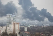Εκρήξεις στο Κίεβο, συναγερμός για νέα ρωσική πυραυλική επίθεση