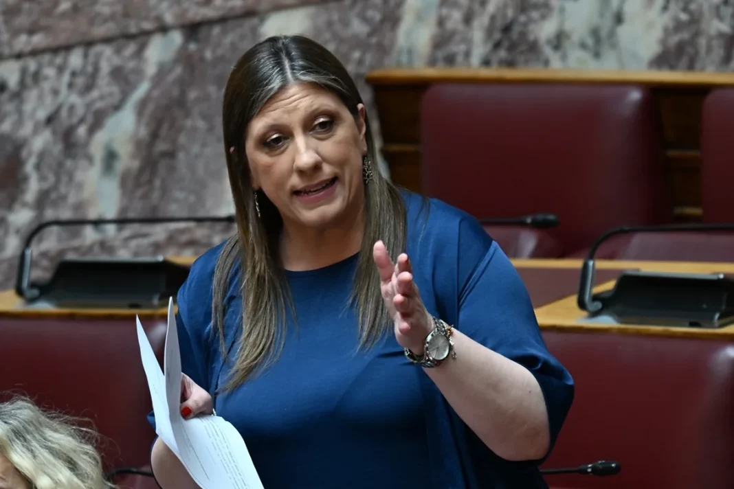 konstantopoulou-2.jpg