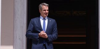 Όλα τα σημάδια δείχνουν: Ο Μητσοτάκης αποφασίζει εκλογές τον Σεπτέμβριο