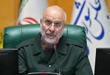 Γκαλιμπάφ: Η ασφάλεια των Στενών του Ορμούζ προϋποθέτει την απουσία των αμερικανικών δυνάμεων