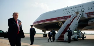 Η πρώτη πτήση του Τραμπ με το νέο Air Force One, δώρο του Κατάρ: «Δεν υπάρχει άλλο σαν κι αυτό»