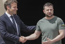 Ο Μακρόν θα υποδεχθεί 25 αρχηγούς κρατών και κυβερνήσεων τη Δευτέρα στο Παρίσι για την υποστήριξη στην Ουκρανία