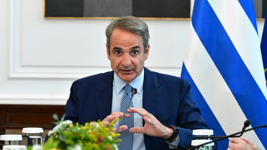 mitsotakis-ypourgiko-