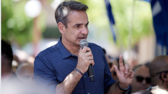 Στη βόρεια Εύβοια ο Μητσοτάκης – «Φουντώνουν» τα σενάρια για πρόωρες εκλογές