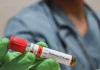 Υπολογίζεται ότι από τις 80 φιάλες μπορούν να διοχετευθούν στην παράνομη αγορά μέχρι και 20.000 δόσεις ναρκωτικών
