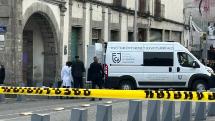 Ένας νεκρός και δύο τραυματίες από επίθεση ενόπλου κοντά στο προεδρικό μέγαρο του Μεξικού, δείτε βίντεο