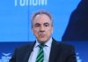 Θάνος Ντόκος: Οι Ρώσοι φαρσέρ κάνουν πλάκα στην κυβέρνηση – «Ποια υβριδική επίθεση με AI, email από το gmail στείλαμε»