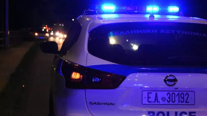 Θεσσαλονίκη: Πέντε συλλήψεις μετά από επίθεση ατόμων σε αστυνομικούς