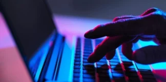 Πάνω από 42.000 αρχεία παιδικής σεξουαλικής κακοποίησης εντοπίστηκαν σε ιστοσελίδα στην Αλβανία, συνελήφθη ένας άνδρας