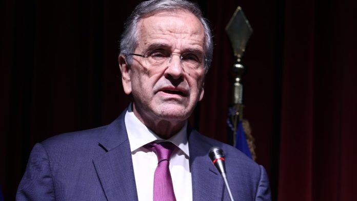 Η MRB μεγαλώνει το «πρόβλημα Σαμαρά» για τη ΝΔ