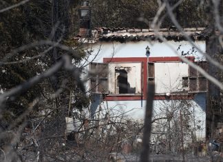 Τραγωδία στο Ωραιόκαστρο: Στο Νευροκόπι Δράμας οι κηδείες του 66χρονου και του 12χρονου