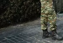 Συναγερμός στο Άργος: Μεθυσμένος οδηγός εισέβαλε με το αυτοκίνητό του σε στρατόπεδο