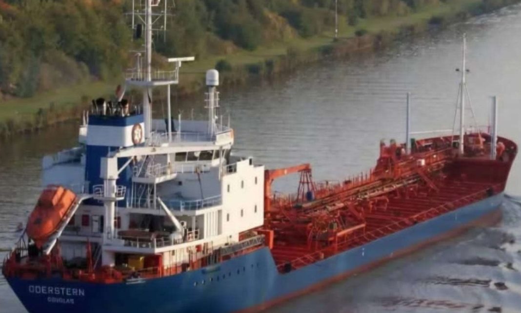 tanker-asana