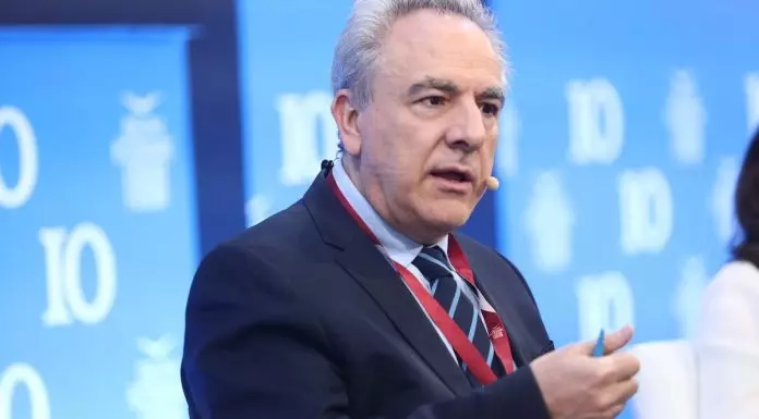 Θάνος Ντόκος: Ειλικρίνεια