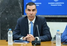 Θεμιστοκλέους: Σε επιχειρησιακή ετοιμότητα το ΕΚΑΒ και το ΕΣΥ για τον καύσωνα