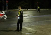 Θεσσαλονίκη: Κινηματογραφική καταδίωξη 21χρονου με μηχανή στην Τούμπα – Παραβίασε το “STOP” και δεν σταμάτησε στο σήμα της Τροχαίας
