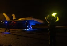 Οι ΗΠΑ χτύπησαν πάνω από 80 στόχους στο Ιράν μετά τις επιθέσεις σε πλοία στα Στενά του Ορμούζ, δείτε βίντεο