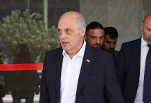 Στην Εισαγγελία Αθηνών και μετά στη Βουλή η μηνυτήρια αναφορά Βελόπουλου για τα όσα είπε ο Άδωνις Γεωργιάδης περί χρηματισμού του Αλέξη Τσίπρα