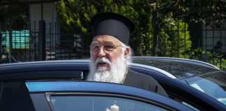 Ανω-κάτω κάνει την Εκκλησία η επίσκεψη Μητροπολίτη Κερκύρας στη Μόσχα