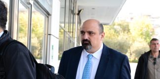 Ακάθεκτος ο Χρ. Τριαντόπουλος
