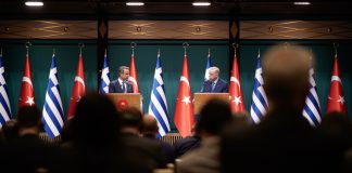 Τέλος στις ψευδαισθήσεις των «ήρεμων νερών» – Μετά τα θαλάσσια πάρκα έρχεται και η νομοθέτηση της «Γαλάζιας Πατρίδας»