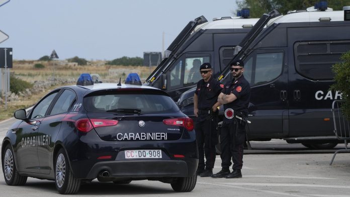 Μυστήριο με τη σύλληψη 46χρονου Γάλλου στο Μπάρι που μετέφερε αντιαρματικούς πυραύλους Akeron από την Πάτρα