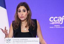 Μάθημα δεοντολογίας: Παρουσιάστρια ειδήσεων παραιτείται μετά την υποψηφιότητα του συντρόφου της στις γαλλικές εκλογές