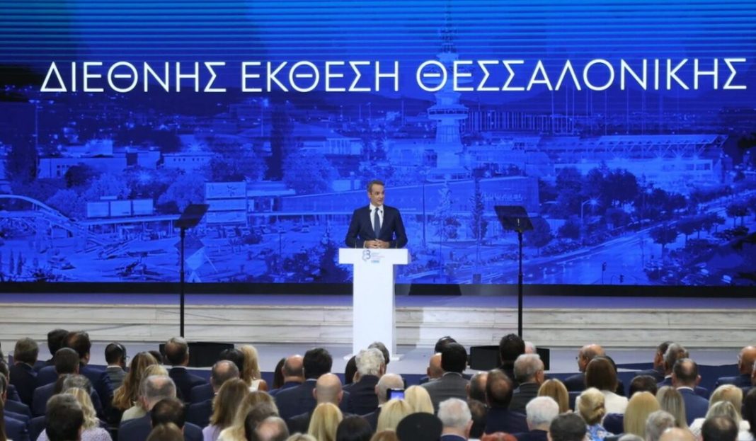Τσουνάμι ακρίβειας το φθινόπωρο απειλεί να αδειάσει το κυβερνητικό «πακέτο» της ΔΕΘ