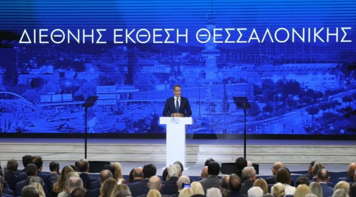 Τσουνάμι ακρίβειας το φθινόπωρο απειλεί να αδειάσει το κυβερνητικό «πακέτο» της ΔΕΘ
