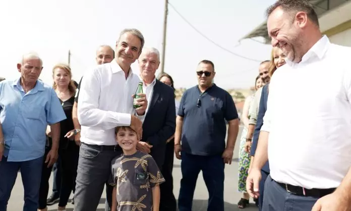 Σοβαρά τώρα, μόνο η ΝΔ «μπορεί να εγγυηθεί σταθερότητα και προκοπή»; Σοβαρά τώρα, μόνο η ΝΔ «μπορεί να εγγυηθεί σταθερότητα και προκοπή»;