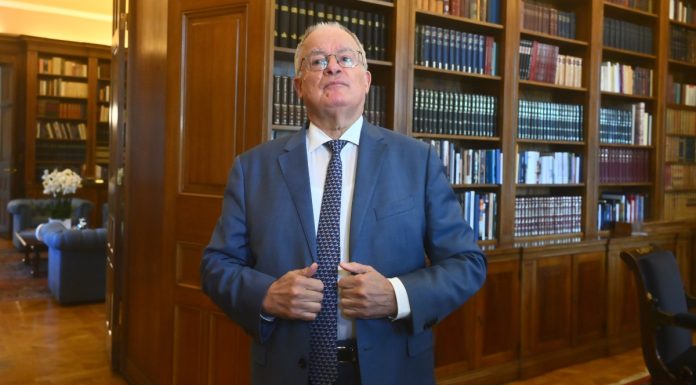 Κωνσταντίνος Τασούλας: Γαλαντομία