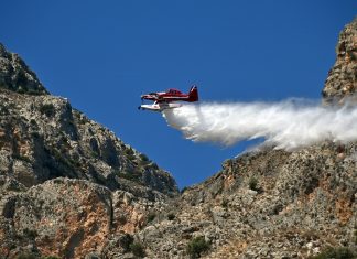 Φωτιά τώρα στην Ηλεία: Ήχησε το 112 για ετοιμότητα, ενισχύθηκαν οι δυνάμεις, στη μάχη και τρία αεροσκάφη