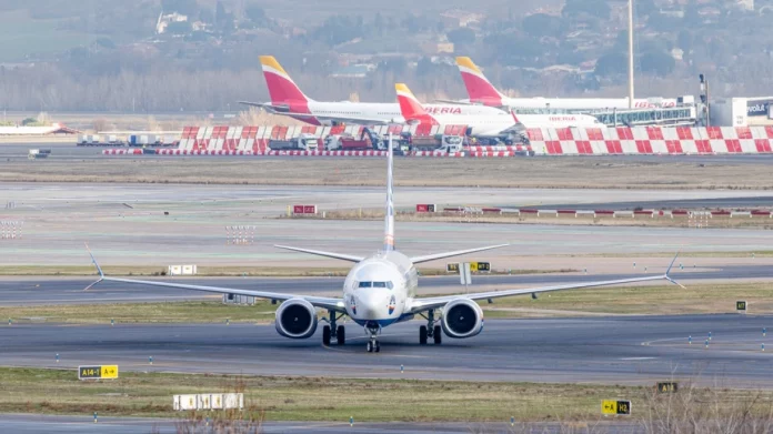Η Ισπανία έλεγξε περίπου 200 αφίξεις ταξιδιωτών από την Ιταλία εν μέσω της διαμάχης για τη Σένγκεν