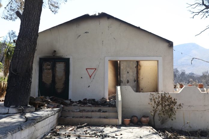 Αποζημιώσεις έως 150.000 ευρώ για κάθε καμένο σπίτι
