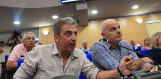 Ασλανίδης και Ψαρόπουλος για το μπάζωμα στα Τέμπη και τις συμβάσεις με «εταιρεία φάντασμα»: «Έβγαλαν χρήματα, πάνω από τα δολοφονημένα παιδιά μας»
