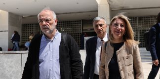Ο Θανάσης Αυγερινός “τρολάρει” τη Μαρία Καρυστιανού: Το πραγματικό σχέδιο ήταν η απαγωγή όχι μόνο η υφαρπαγή της ηγεσίας