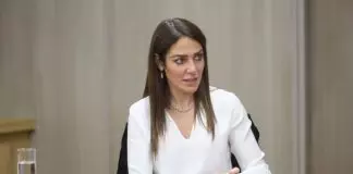 Οι “οικογενειοφρουροί” μπορούν να ζήσουν με 800 ευρώ;