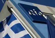 Γιατί η ΝΔ θέλει εκτός Βουλής τα μικρά κόμματα