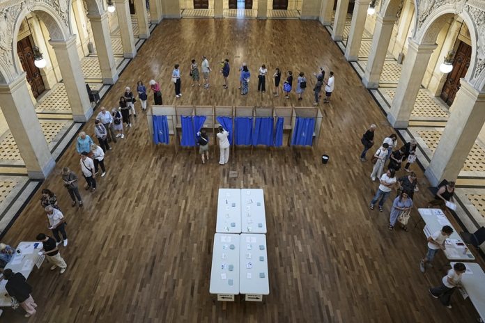 Στην πόρτα της εξόδου – Οι προεδρικές εκλογές στη Γαλλία ο νέος εφιάλτης για το ΝΑΤΟ Στην πόρτα της εξόδου – Οι προεδρικές εκλογές στη Γαλλία ο νέος εφιάλτης για το ΝΑΤΟ