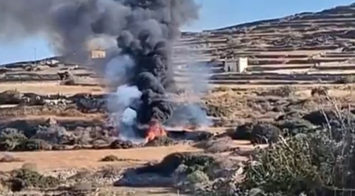 Συντριβή ιδιωτικού ελικοπτέρου στη Σίφνο: “Στο μικροσκόπιο” μηχανικό πρόβλημα από την 1η Ιουνίου, στην Πάρο